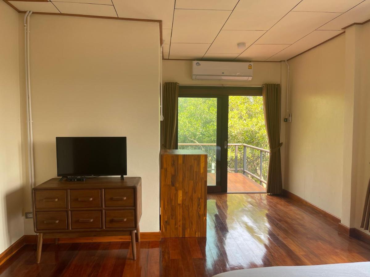 Banmai87 Guest House บ้านไม้87 เกสต์เฮ้าส์ Phra Nakhon Si Ayutthaya Luaran gambar
