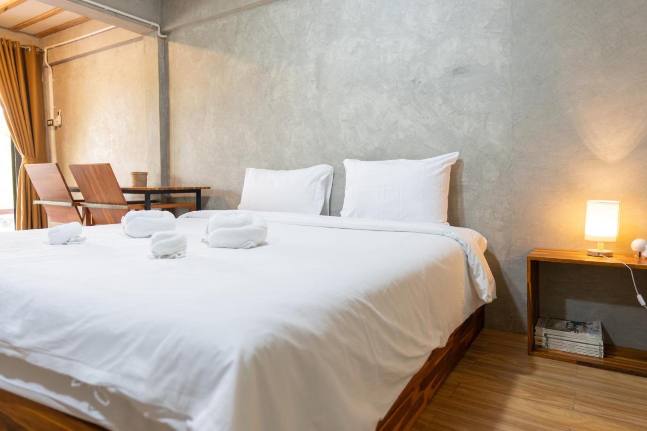 Banmai87 Guest House บ้านไม้87 เกสต์เฮ้าส์ Phra Nakhon Si Ayutthaya Luaran gambar